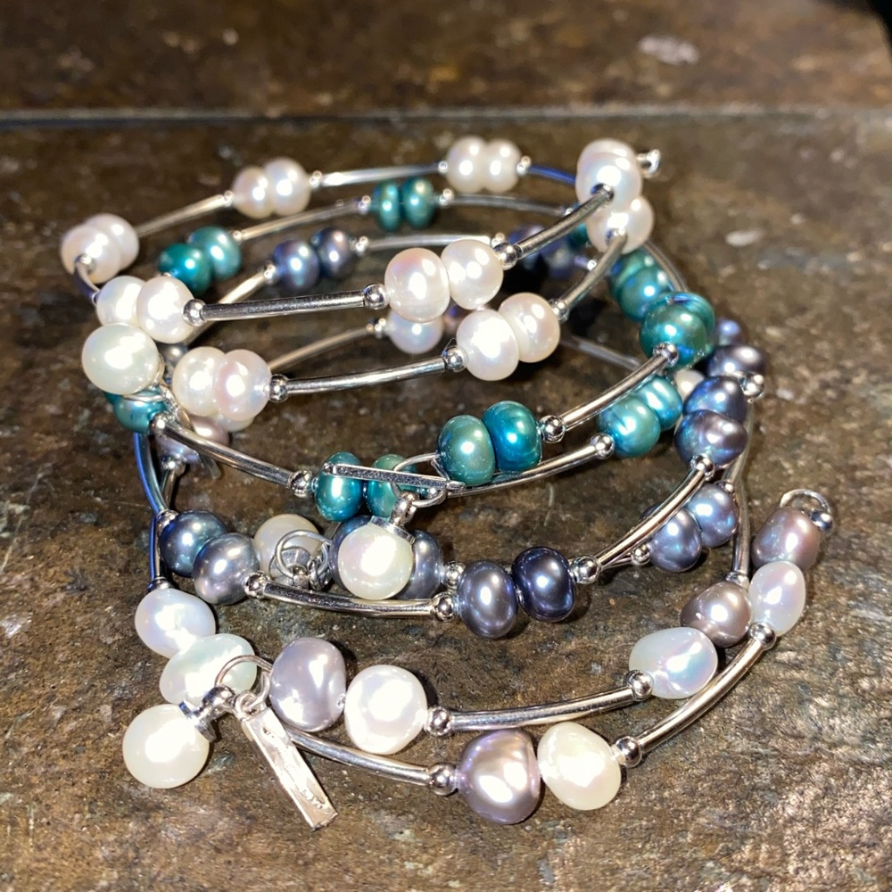Vantel pearls wrap bracelets
